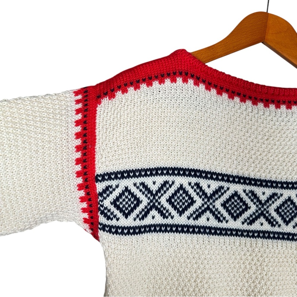 DALE OF NORWAY Vintage Fair Isle Snowflake Wool Knit Sweater - Picture 6 of 10